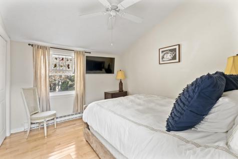 344 Greenwood Avenue Vineyard Haven MA 02568