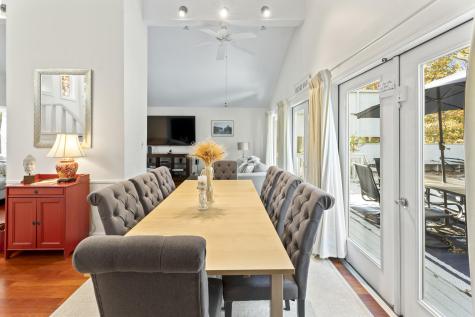 344 Greenwood Avenue Vineyard Haven MA 02568