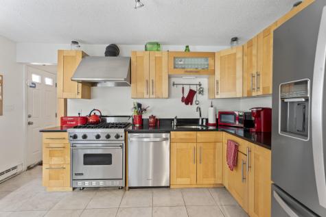 344 Greenwood Avenue Vineyard Haven MA 02568