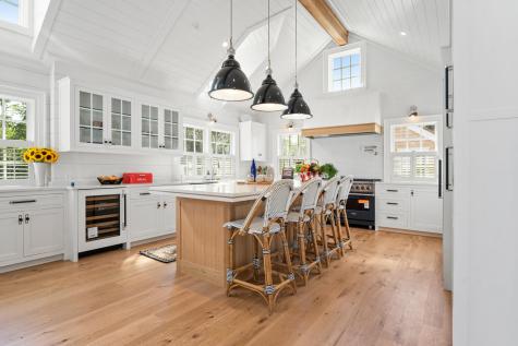 43 Peases Point Way S Edgartown MA 02539