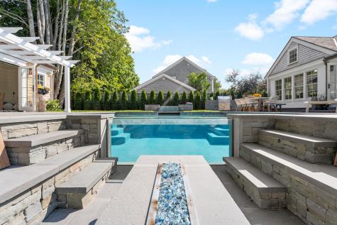 43 Peases Point Way S Edgartown MA 02539