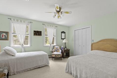 7 Upper Meadow Lane Oak Bluffs MA 02557