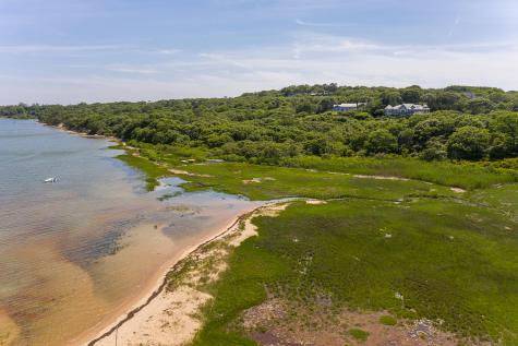 7 Clay Pit Lane Aquinnah MA 02535