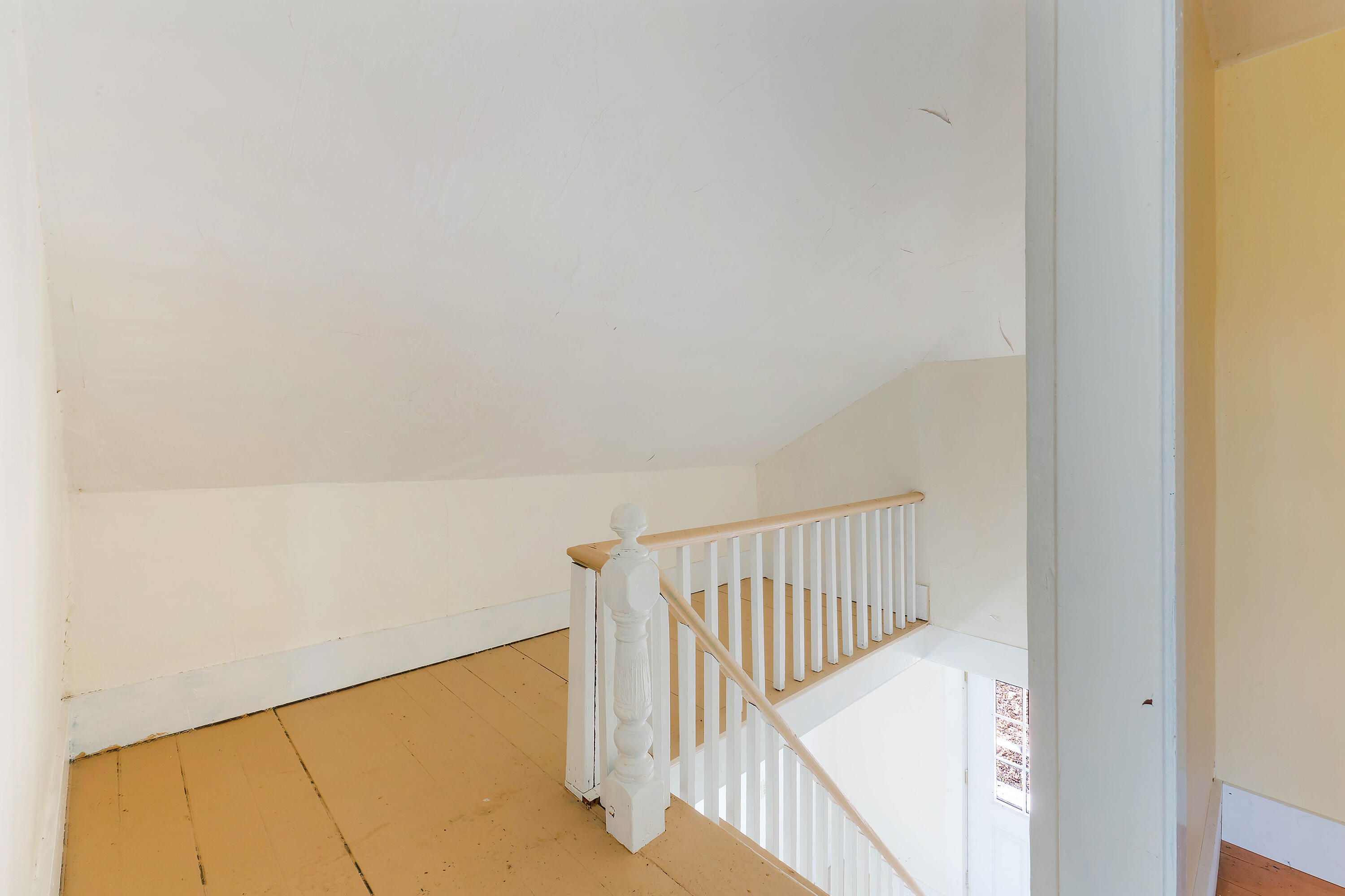 76 Fish Street Thomaston ME 04861