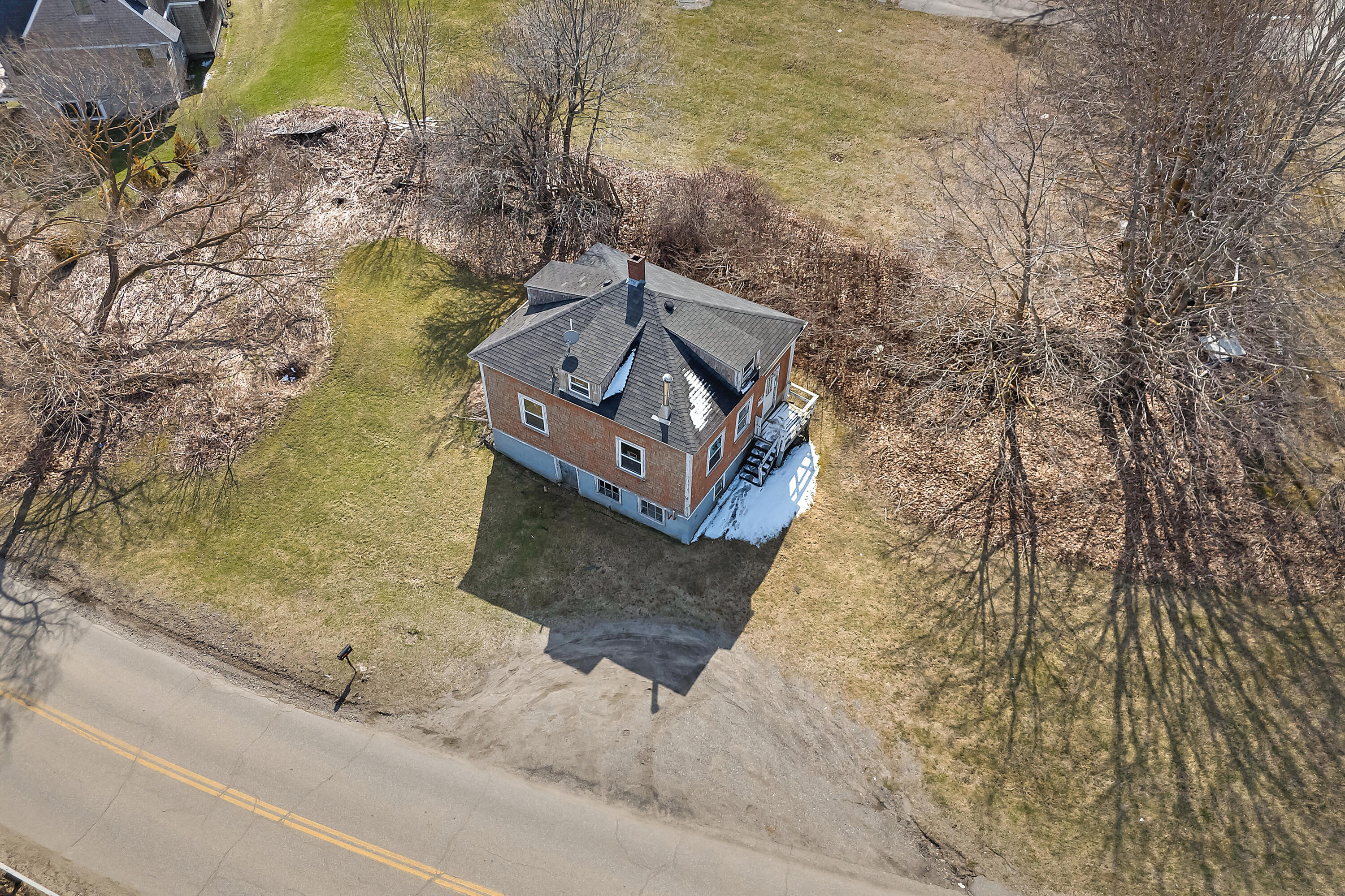 76 Fish Street Thomaston ME 04861