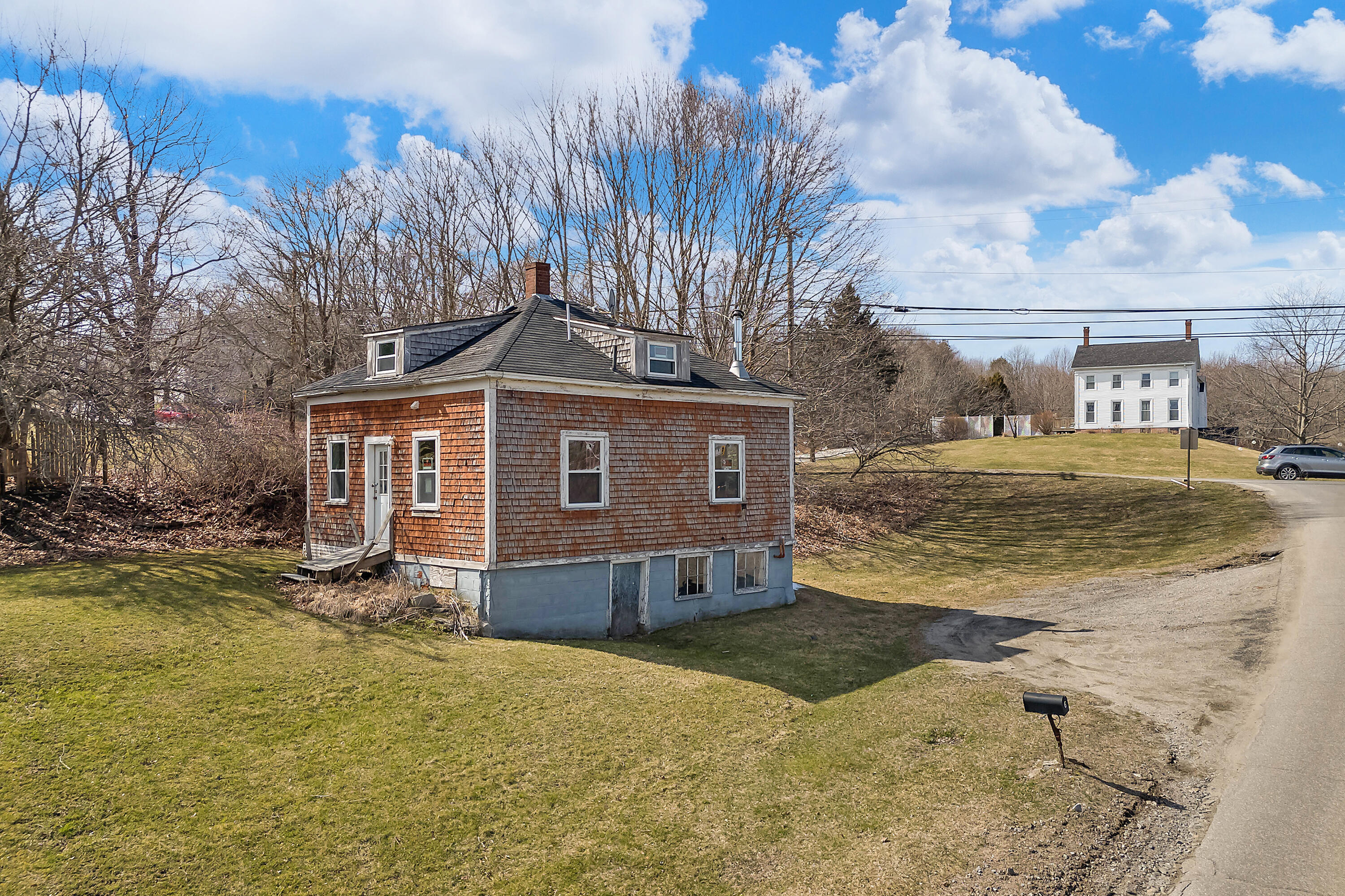 76 Fish Street Thomaston ME 04861