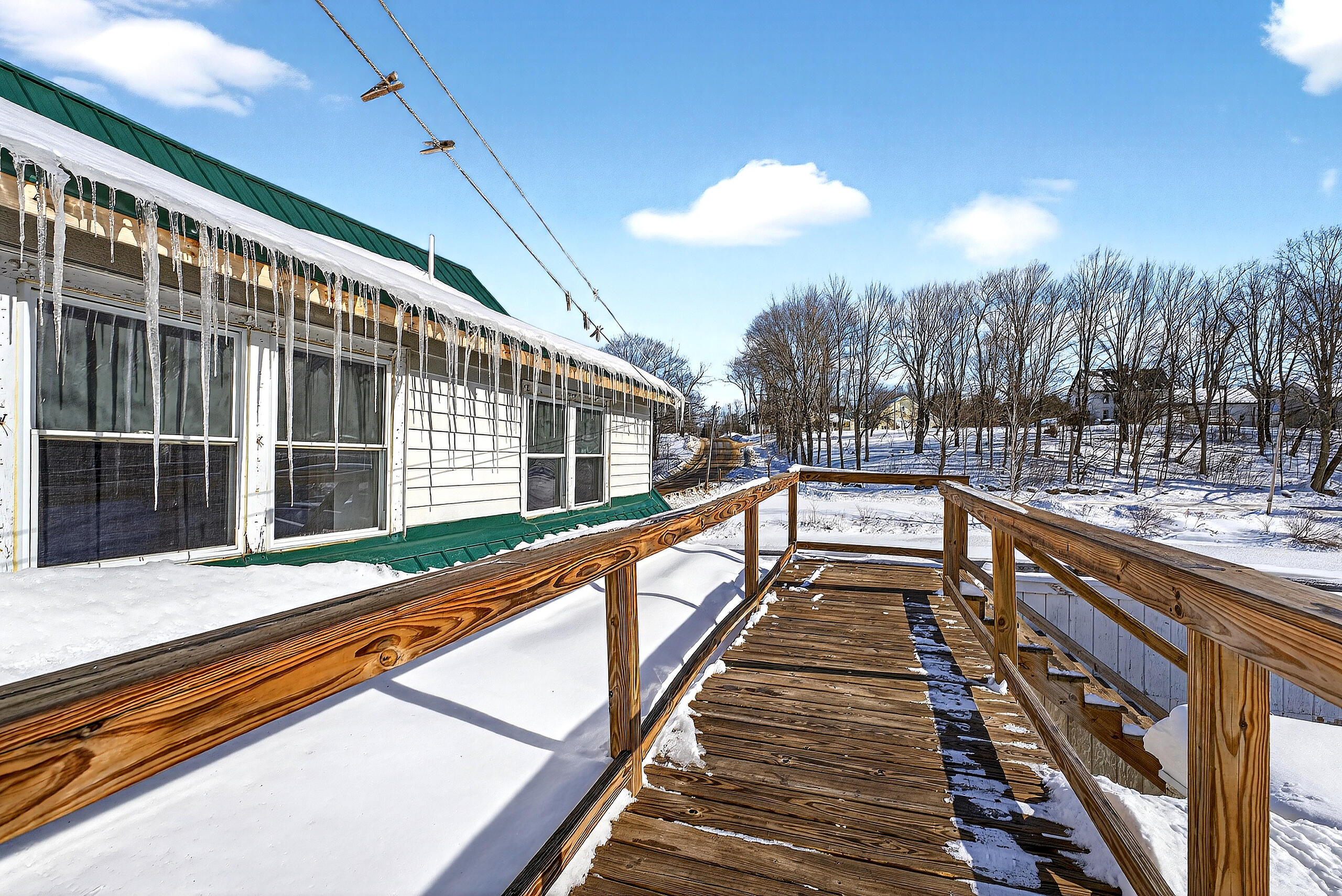 21 Corinna Road Saint Albans ME 04971