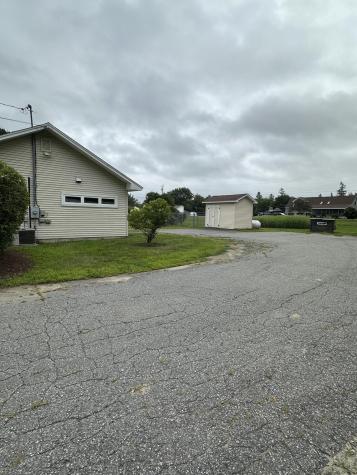 210 River Road Orrington ME 04474