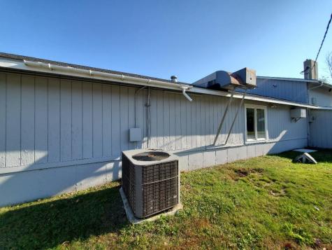 821 Houlton Road Baileyville ME 04694