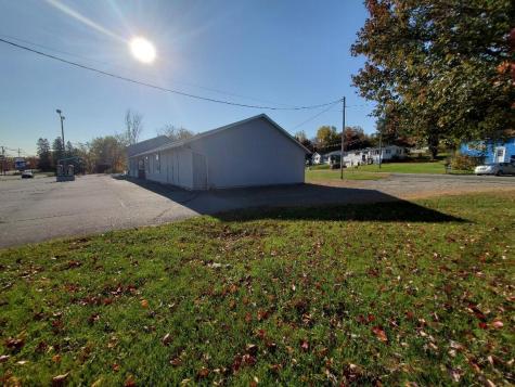 821 Houlton Road Baileyville ME 04694
