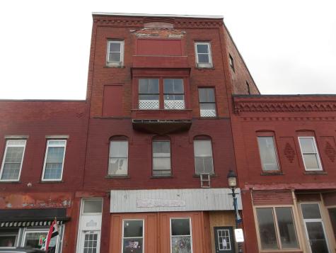 393 Main Street Calais ME 04619