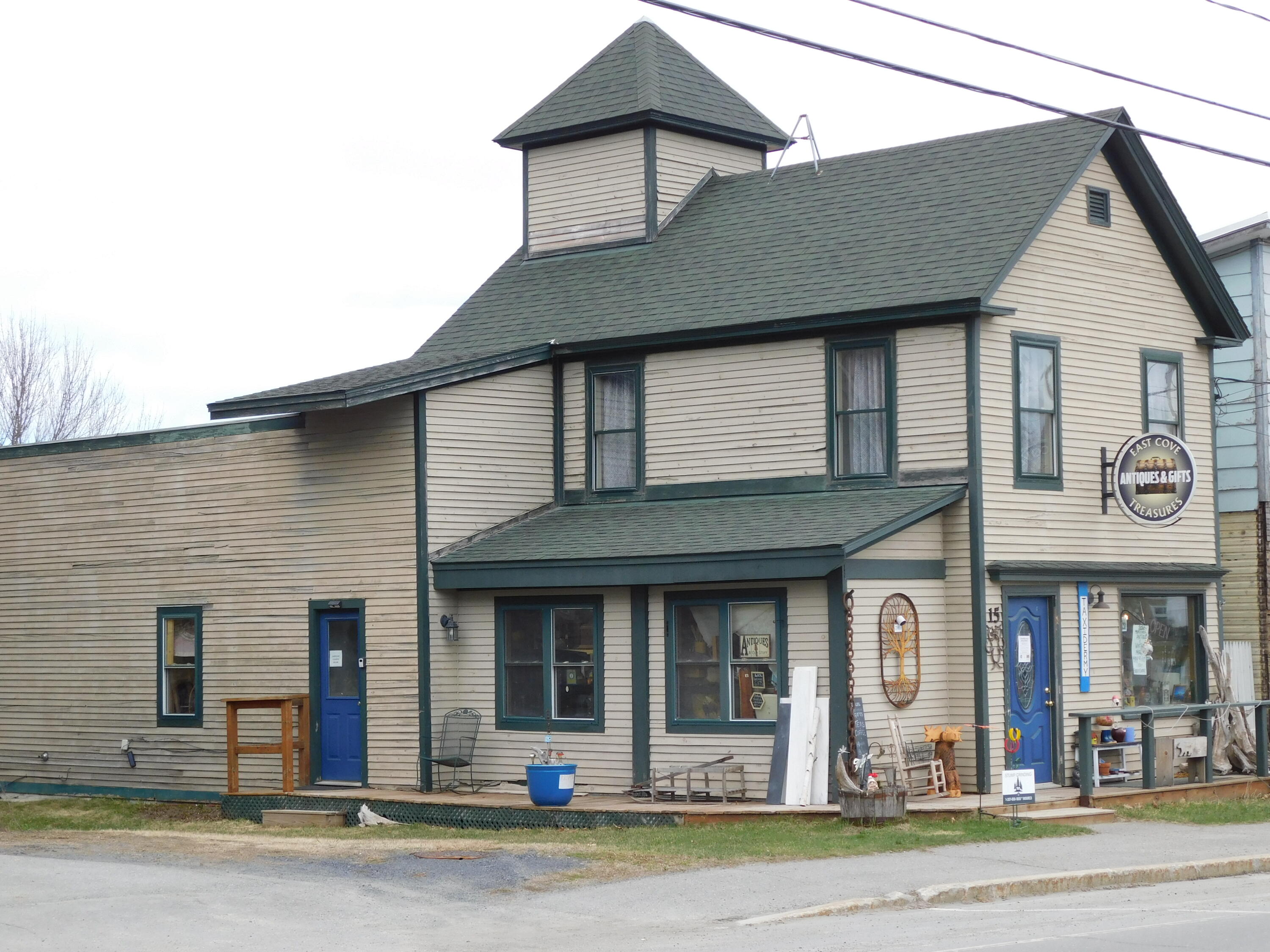 15 Moosehead Lake Road Greenville ME 04441