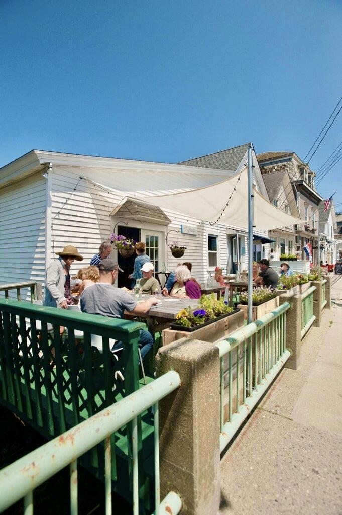 26 W Main Street Vinalhaven ME 04863