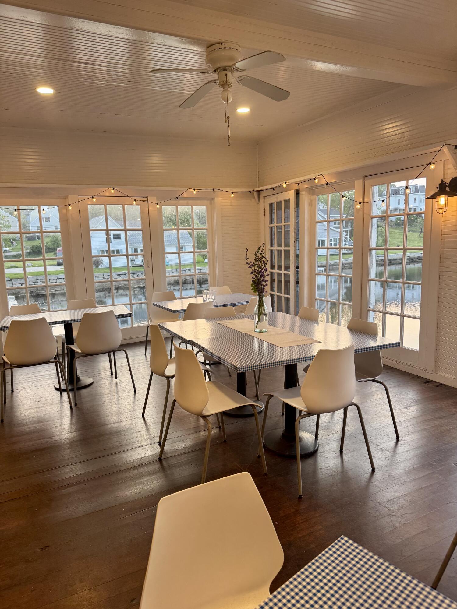 26 W Main Street Vinalhaven ME 04863