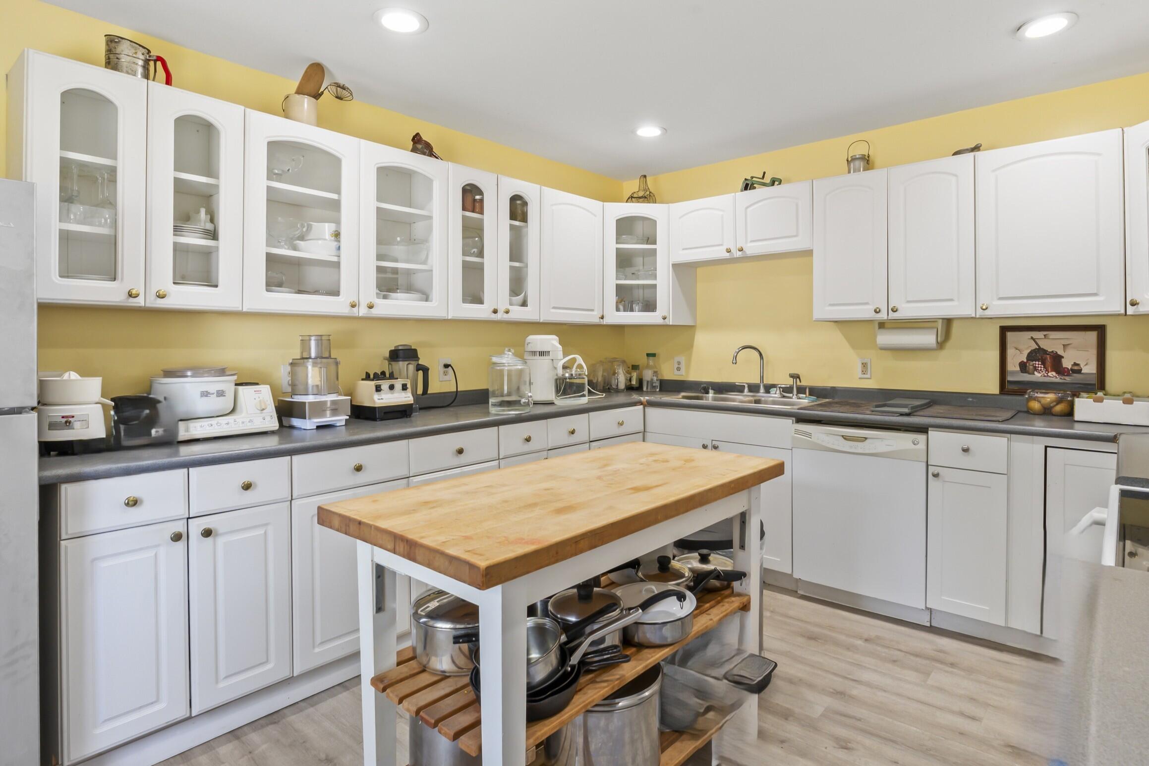 102 Manning Drive West Gardiner ME 04345