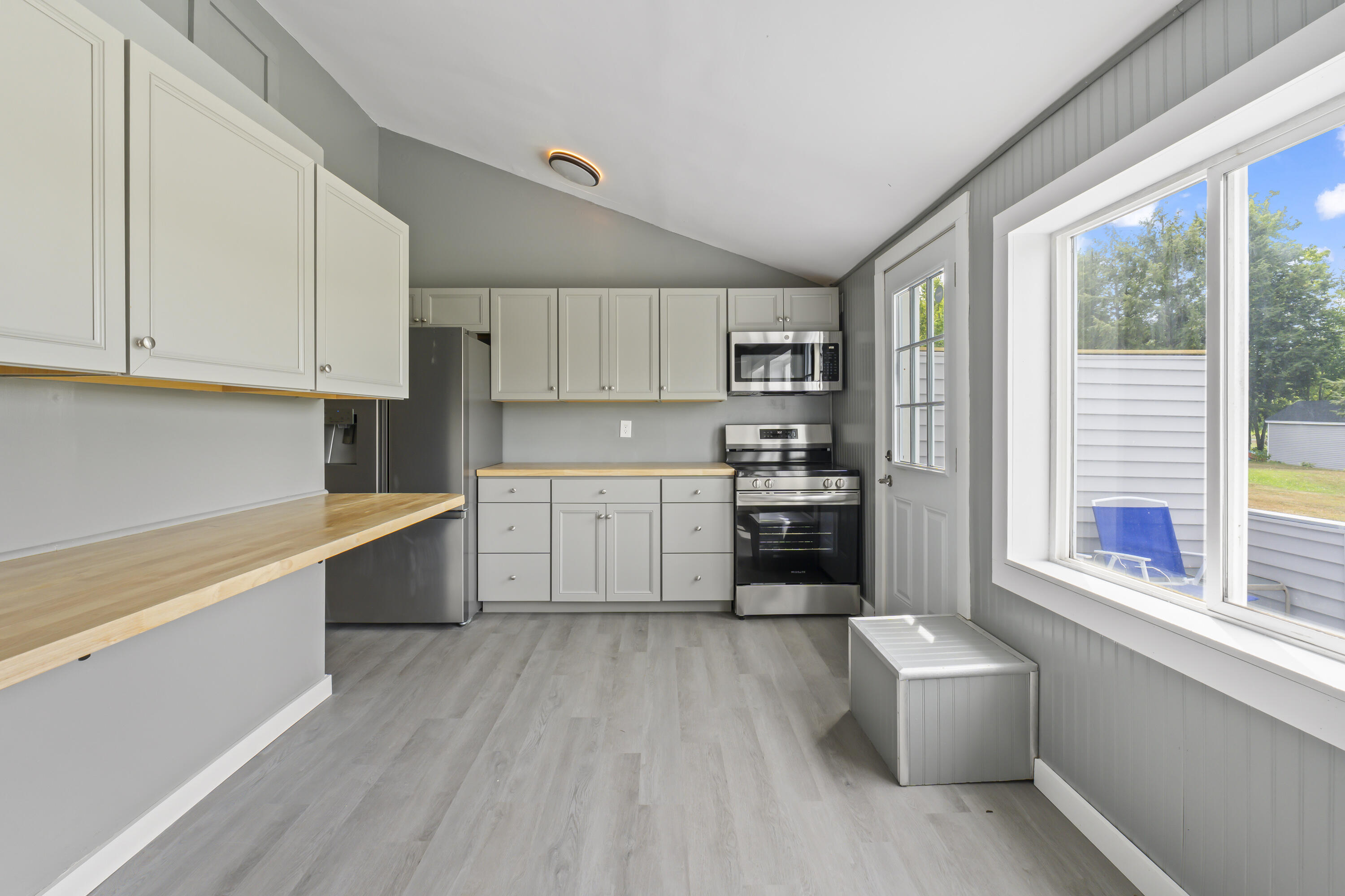 102 Manning Drive West Gardiner ME 04345