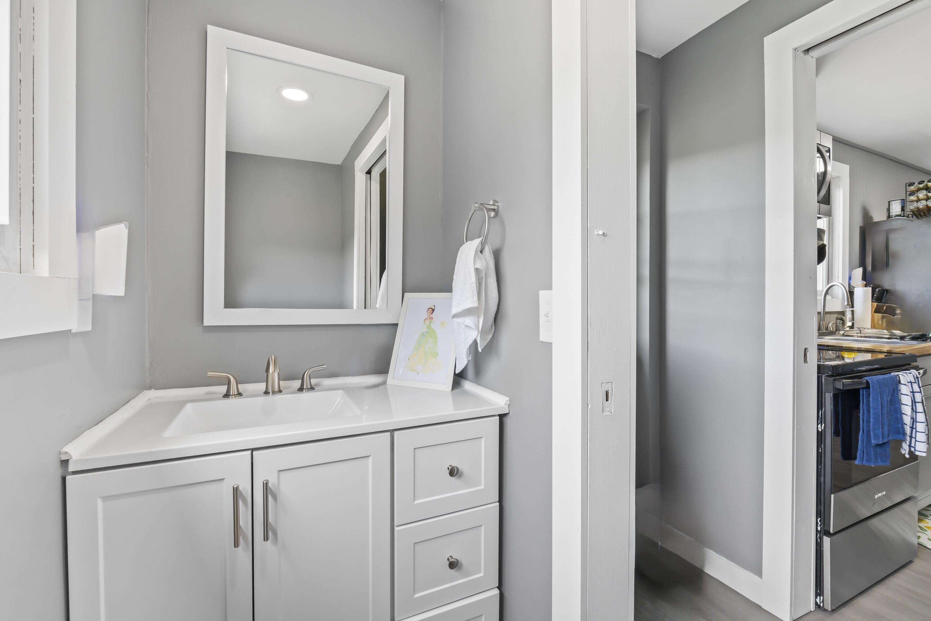 102 Manning Drive West Gardiner ME 04345