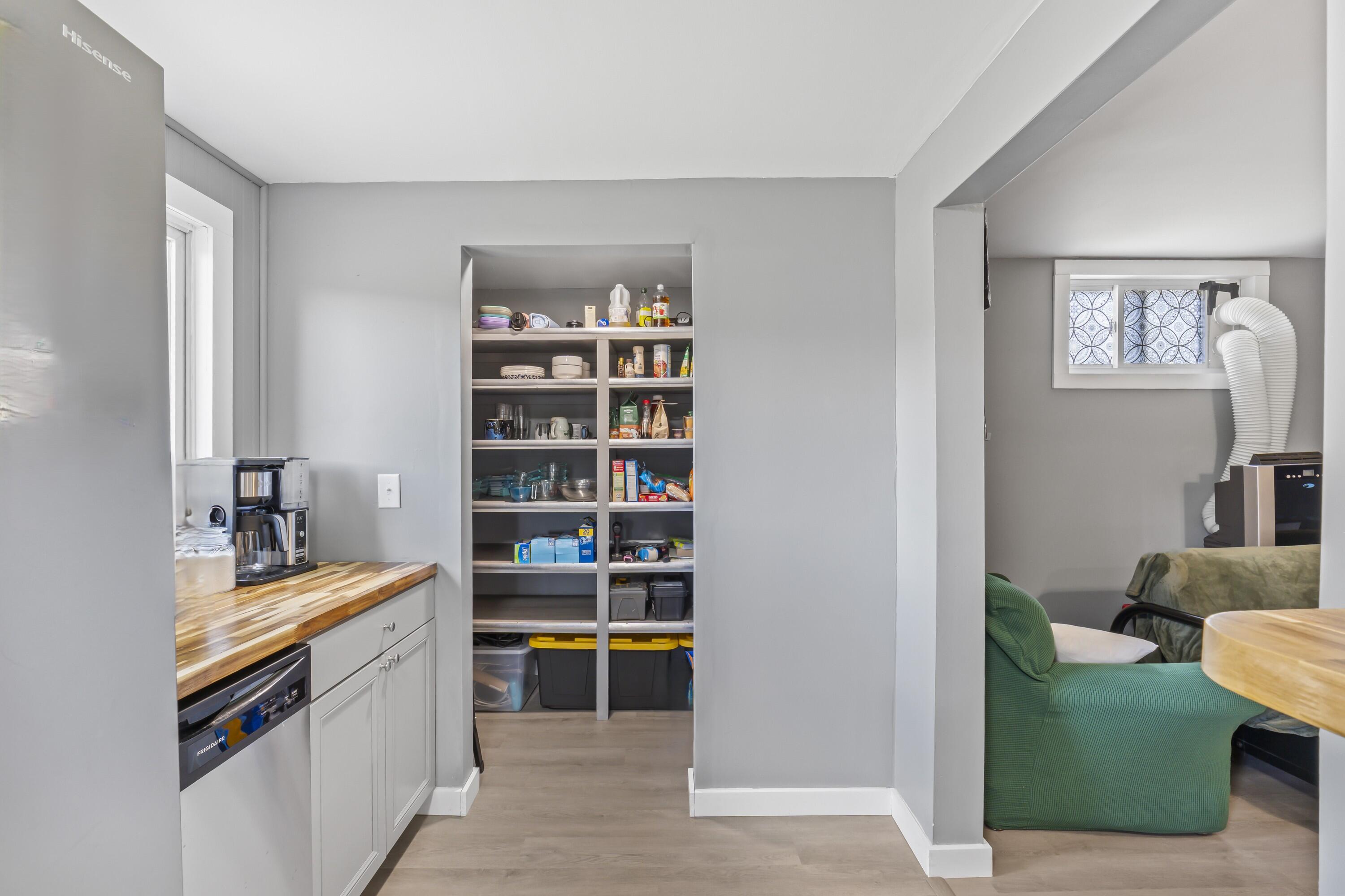 102 Manning Drive West Gardiner ME 04345