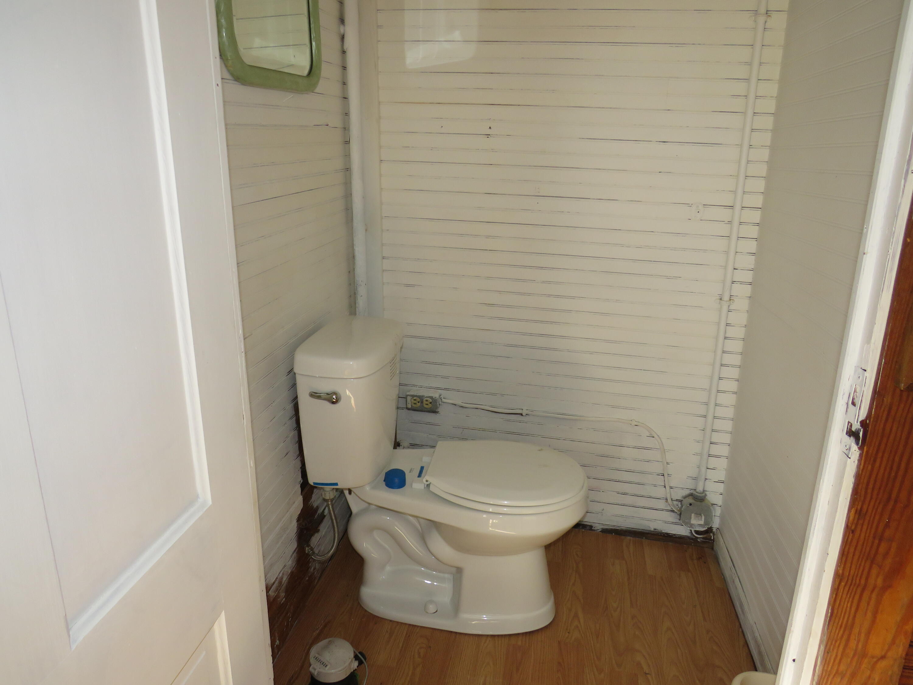 1053 Commercial Street Rockport ME 04856