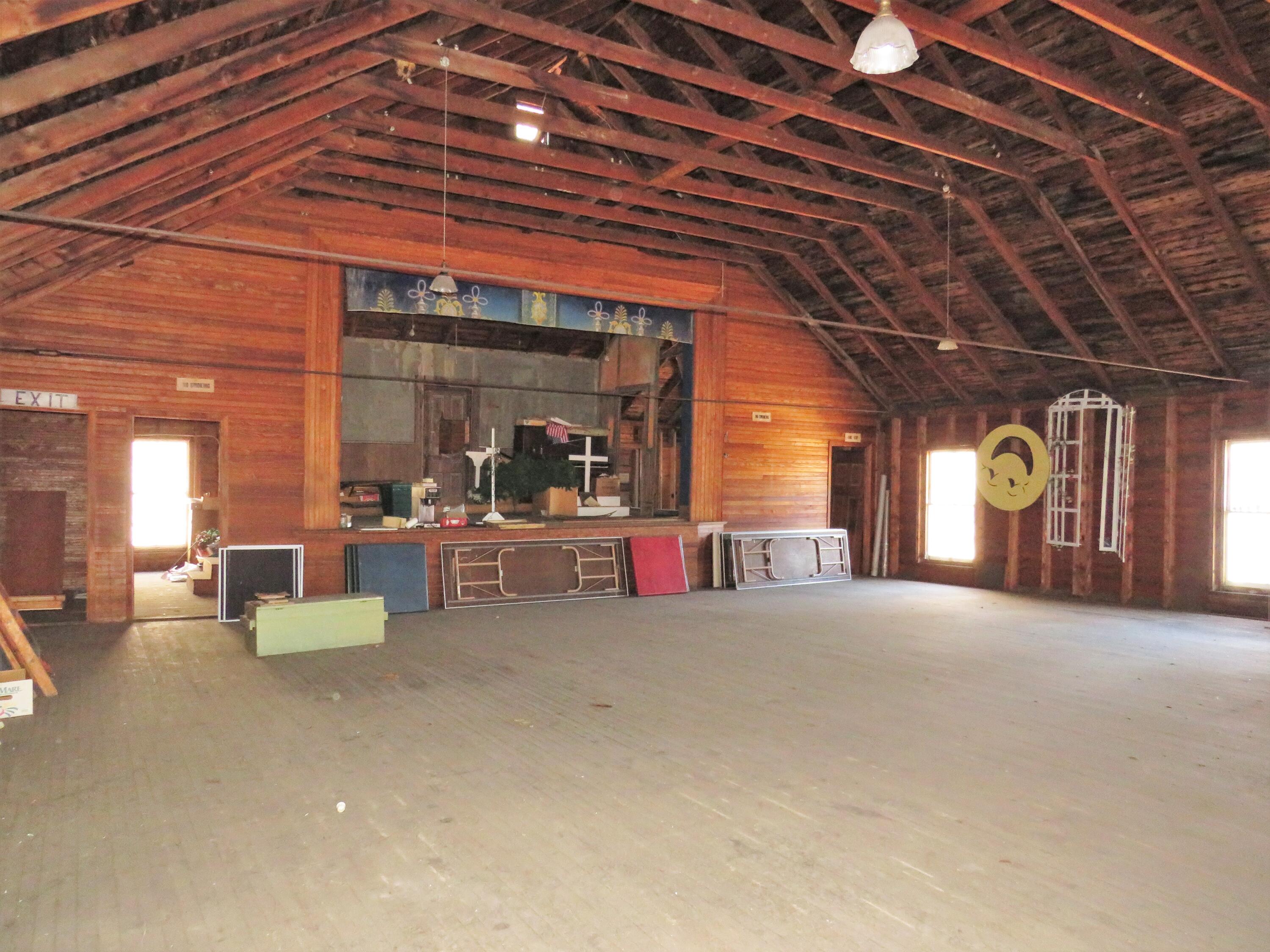 1053 Commercial Street Rockport ME 04856