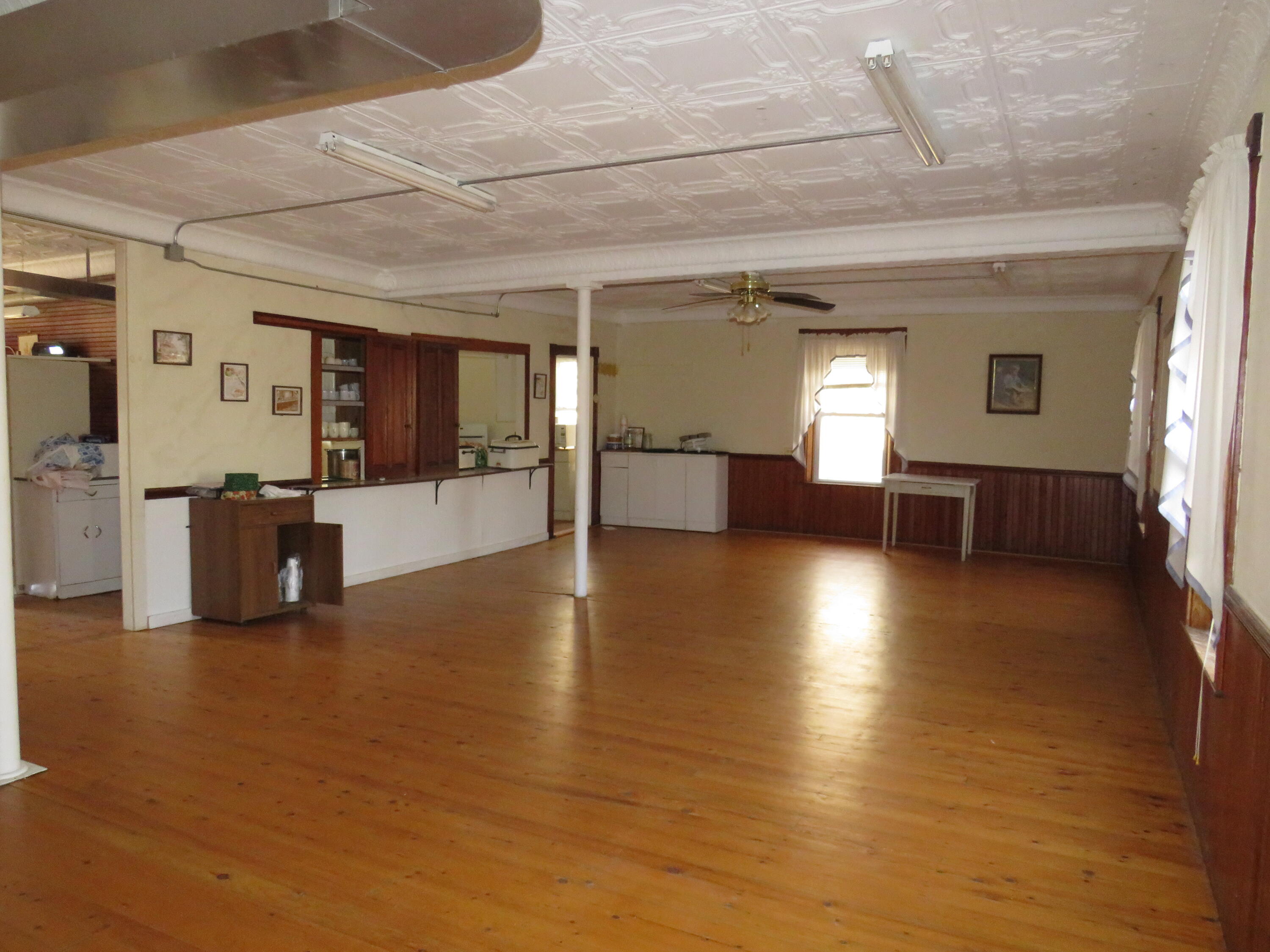 1053 Commercial Street Rockport ME 04856