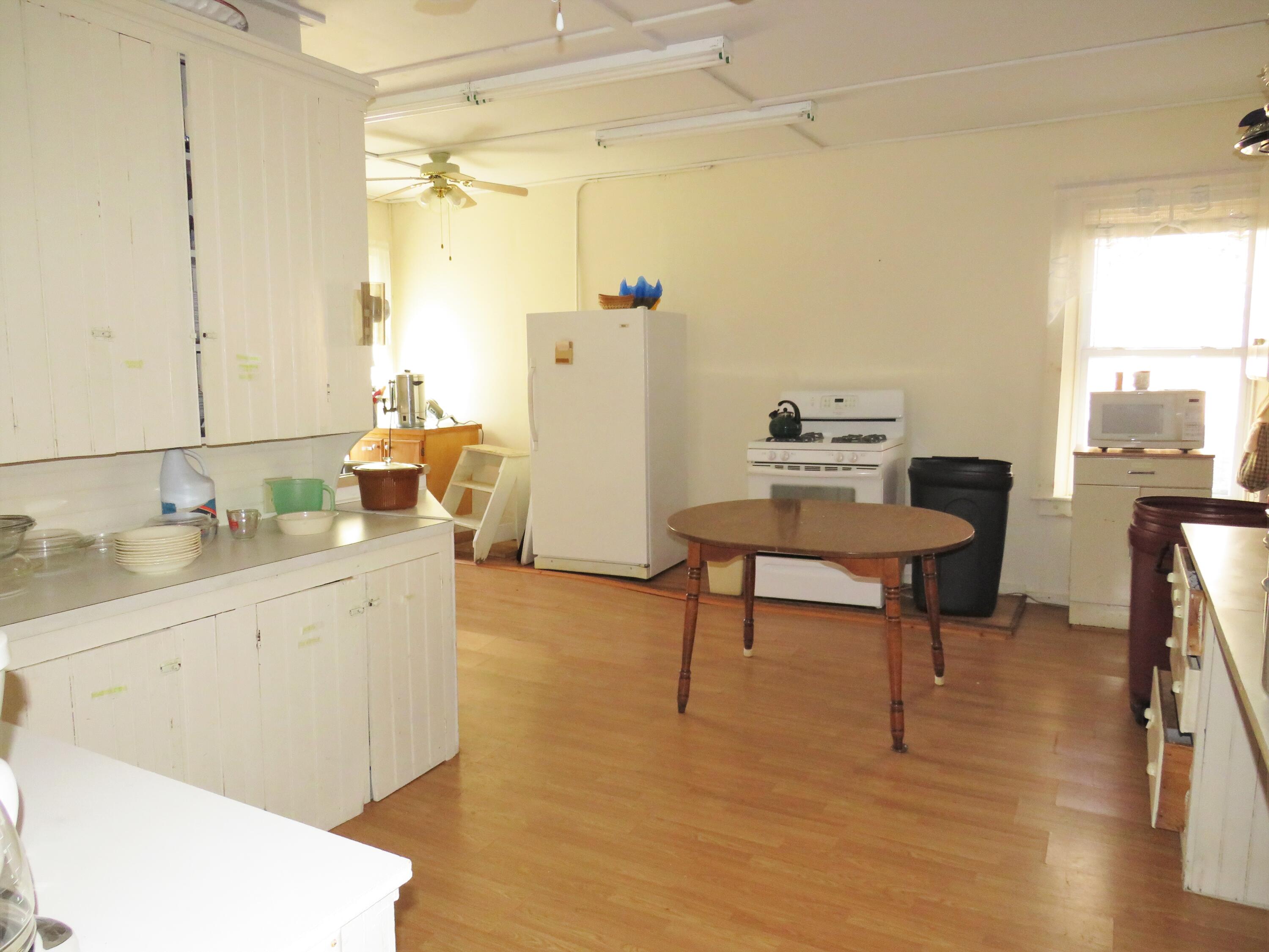 1053 Commercial Street Rockport ME 04856