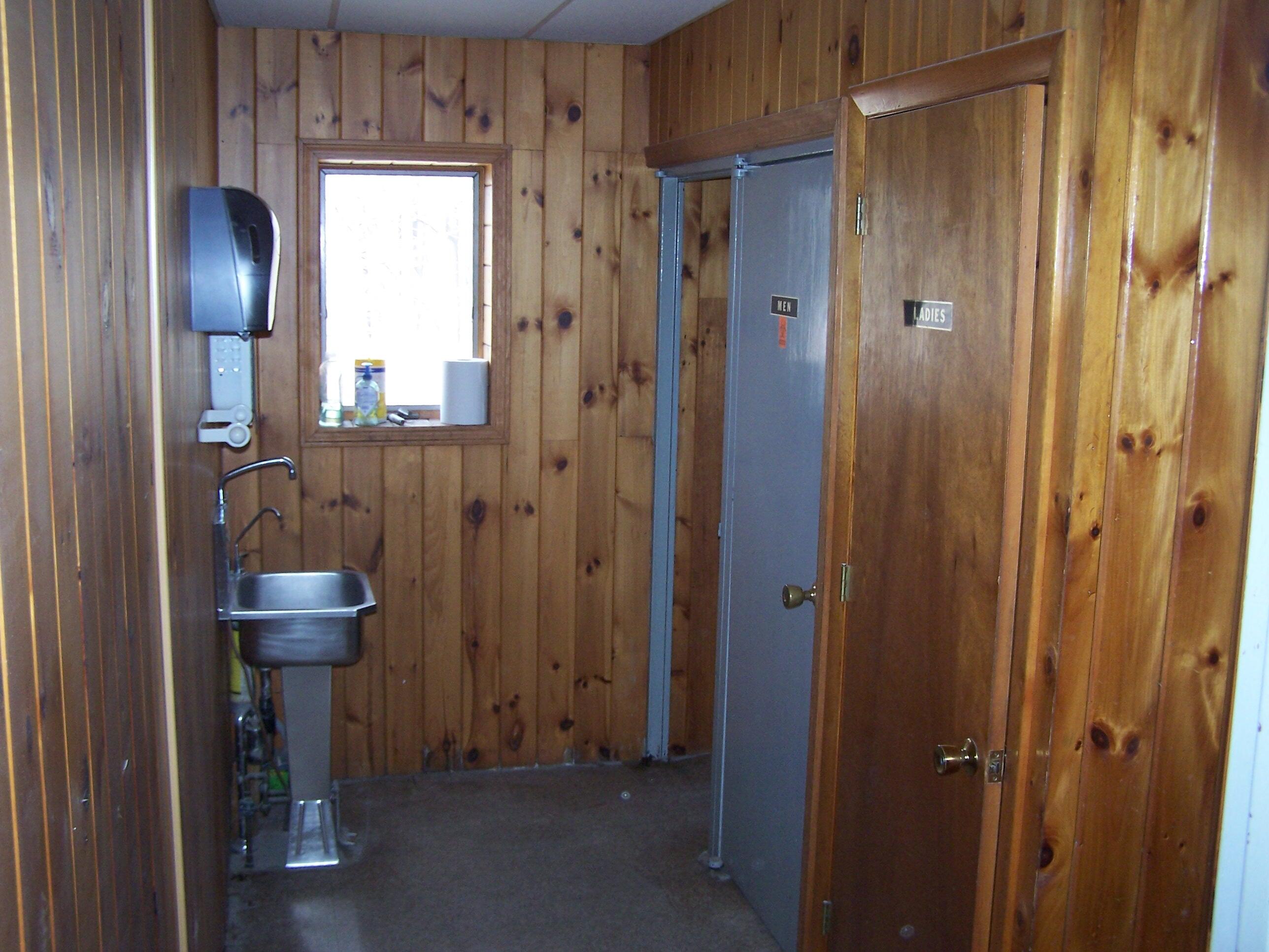 358 Washington Street N Auburn ME 04210