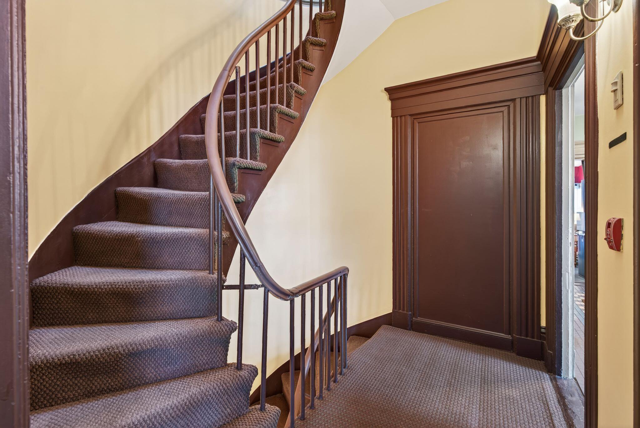 15 Pine Street Portland ME 04102