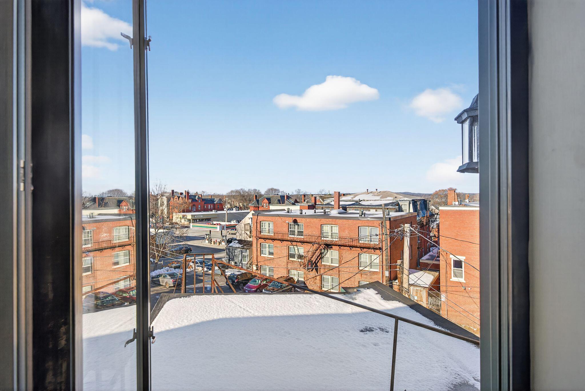 15 Pine Street Portland ME 04102