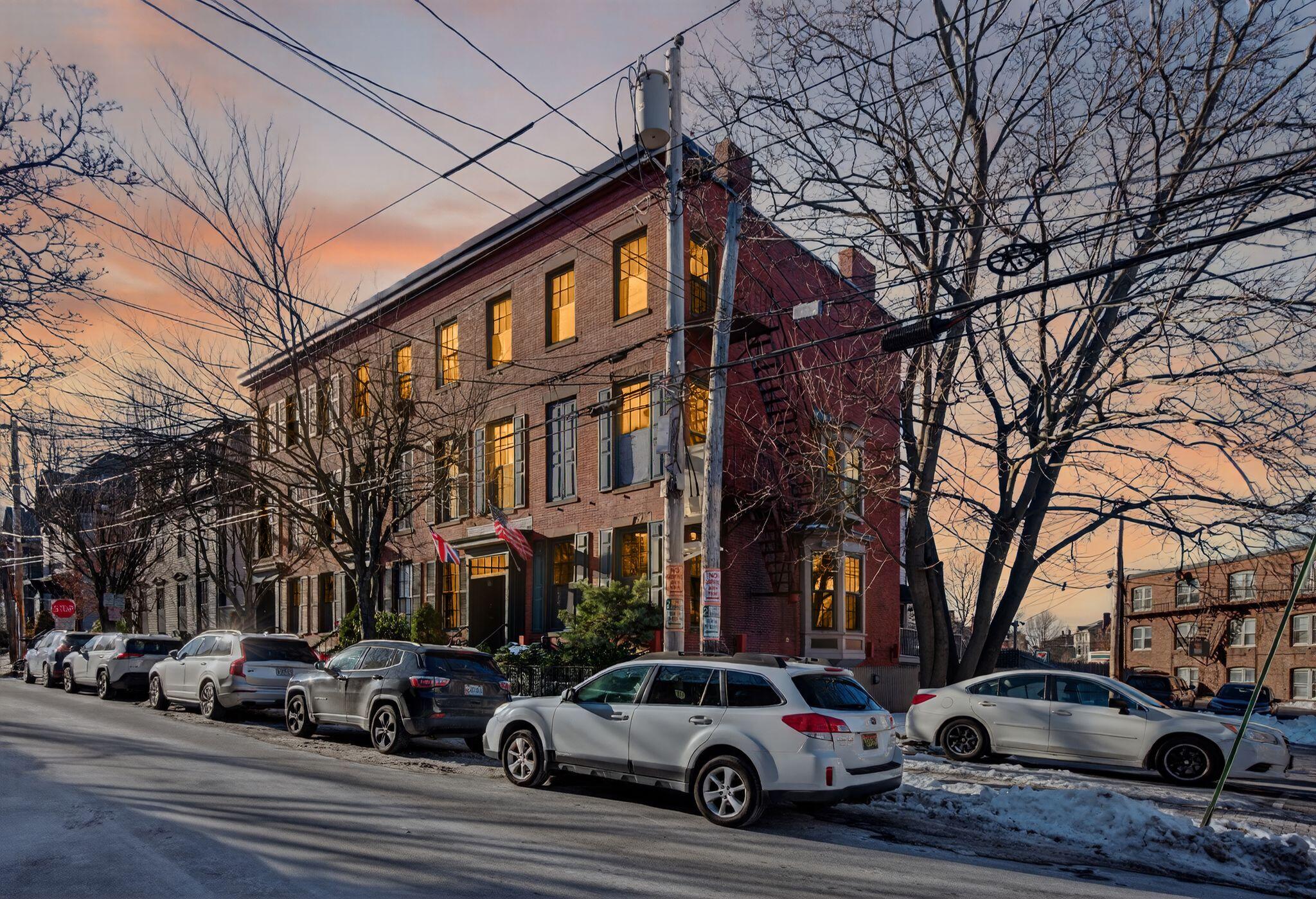 15 Pine Street Portland ME 04102