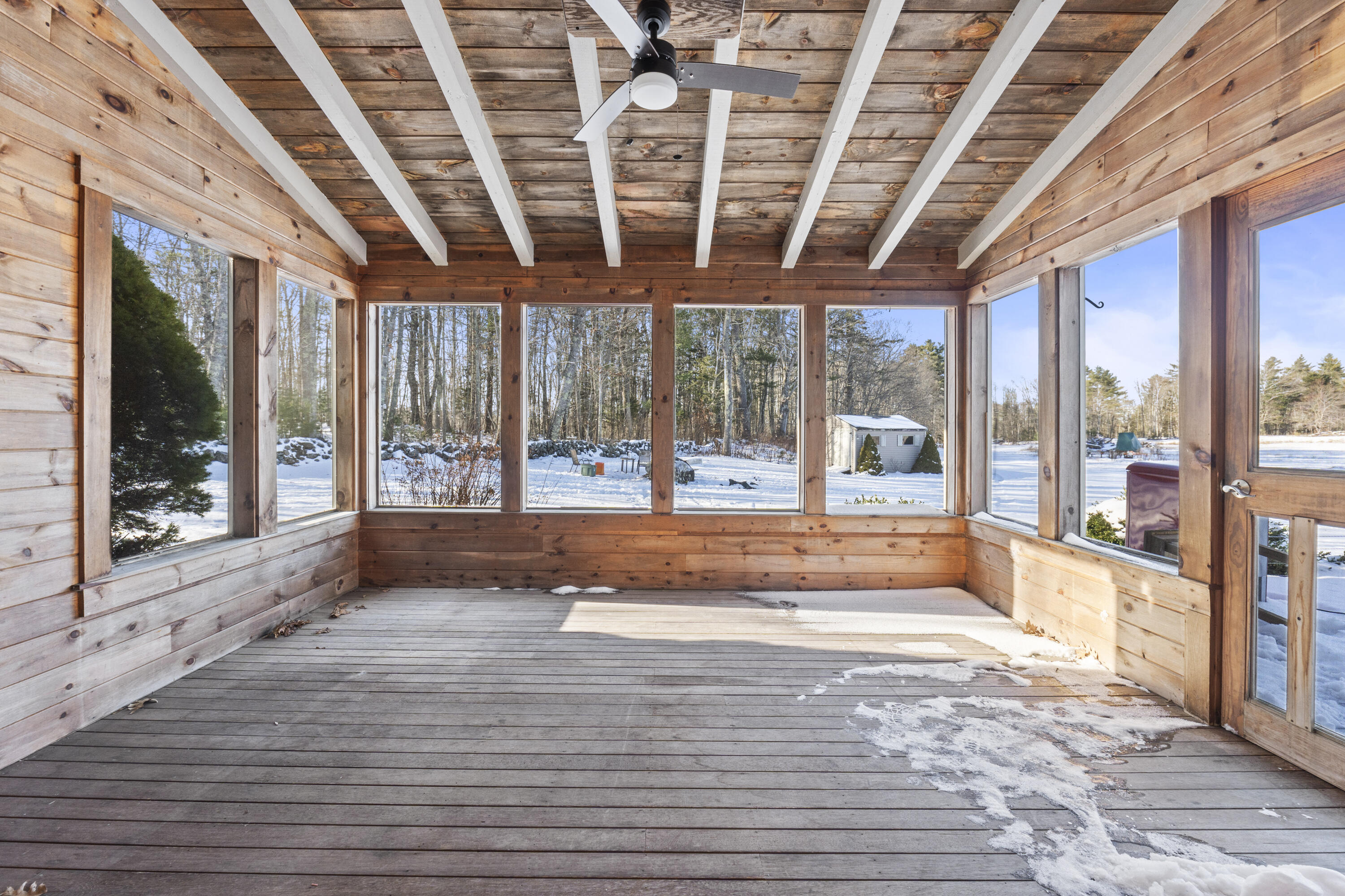 467 Bay Road Bowdoinham ME 04008