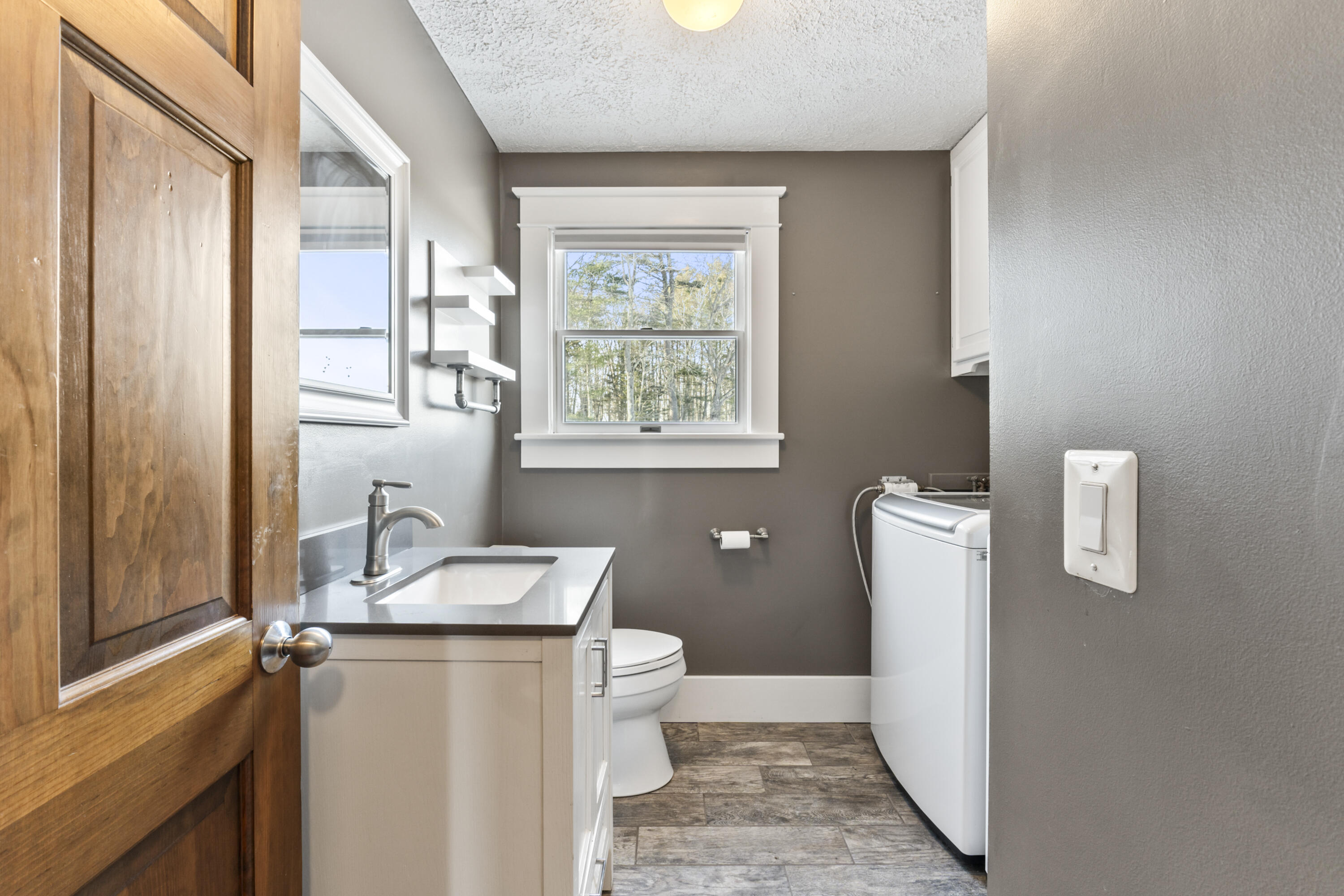 467 Bay Road Bowdoinham ME 04008