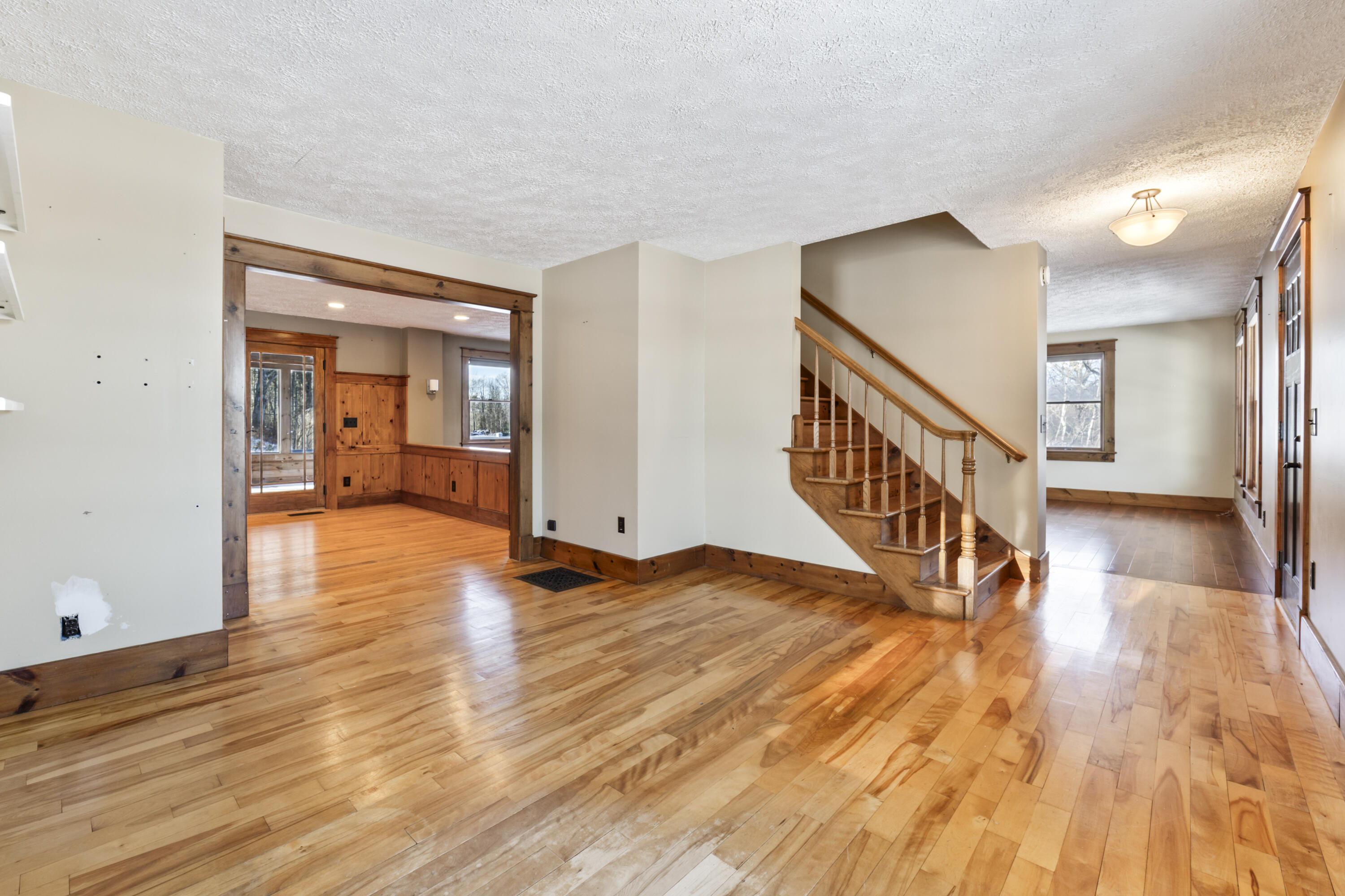 467 Bay Road Bowdoinham ME 04008