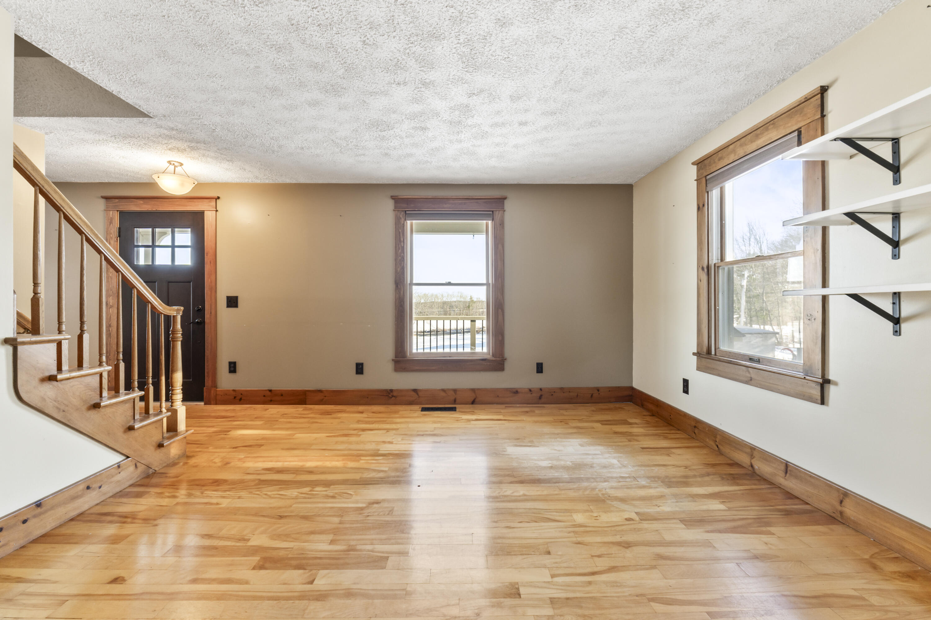 467 Bay Road Bowdoinham ME 04008