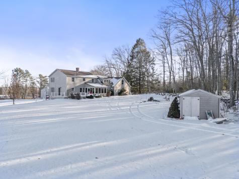 467 Bay Road Bowdoinham ME 04008