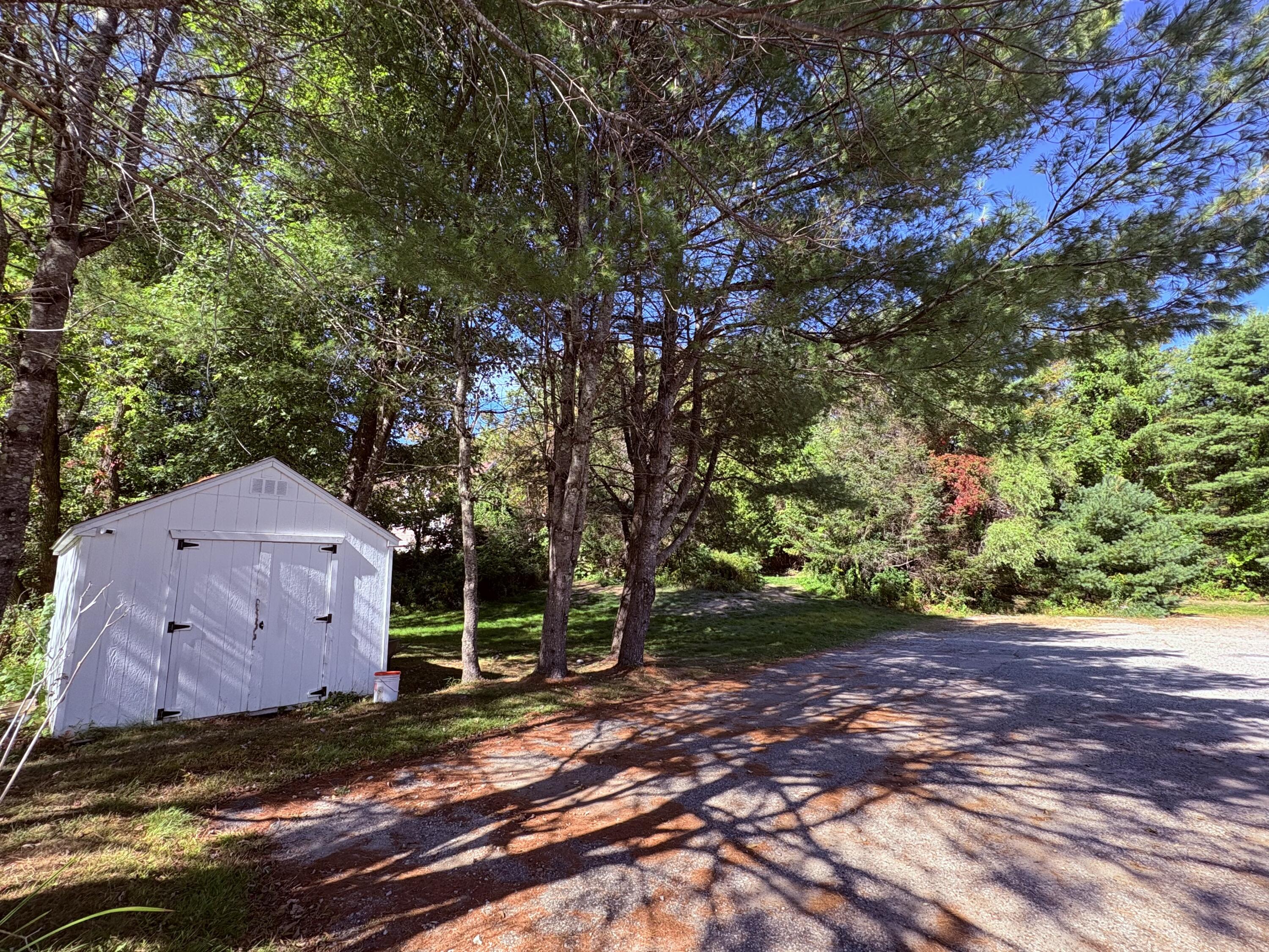 1 Taylor Hill Road Road Lewiston ME 04240