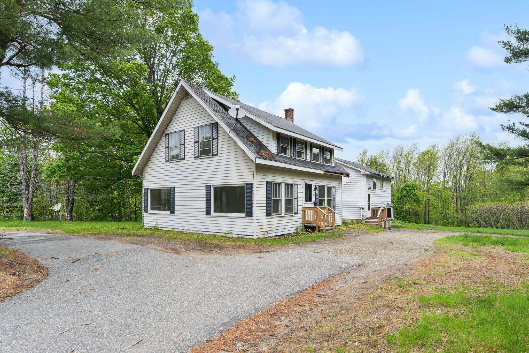 705 + 707 Maine Avenue Farmingdale ME 04344
