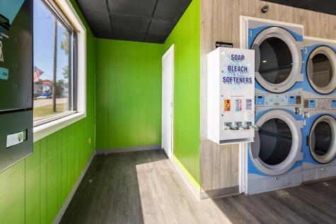 1198 Main Street Clinton ME 04927