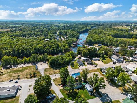 1198 Main Street Clinton ME 04927
