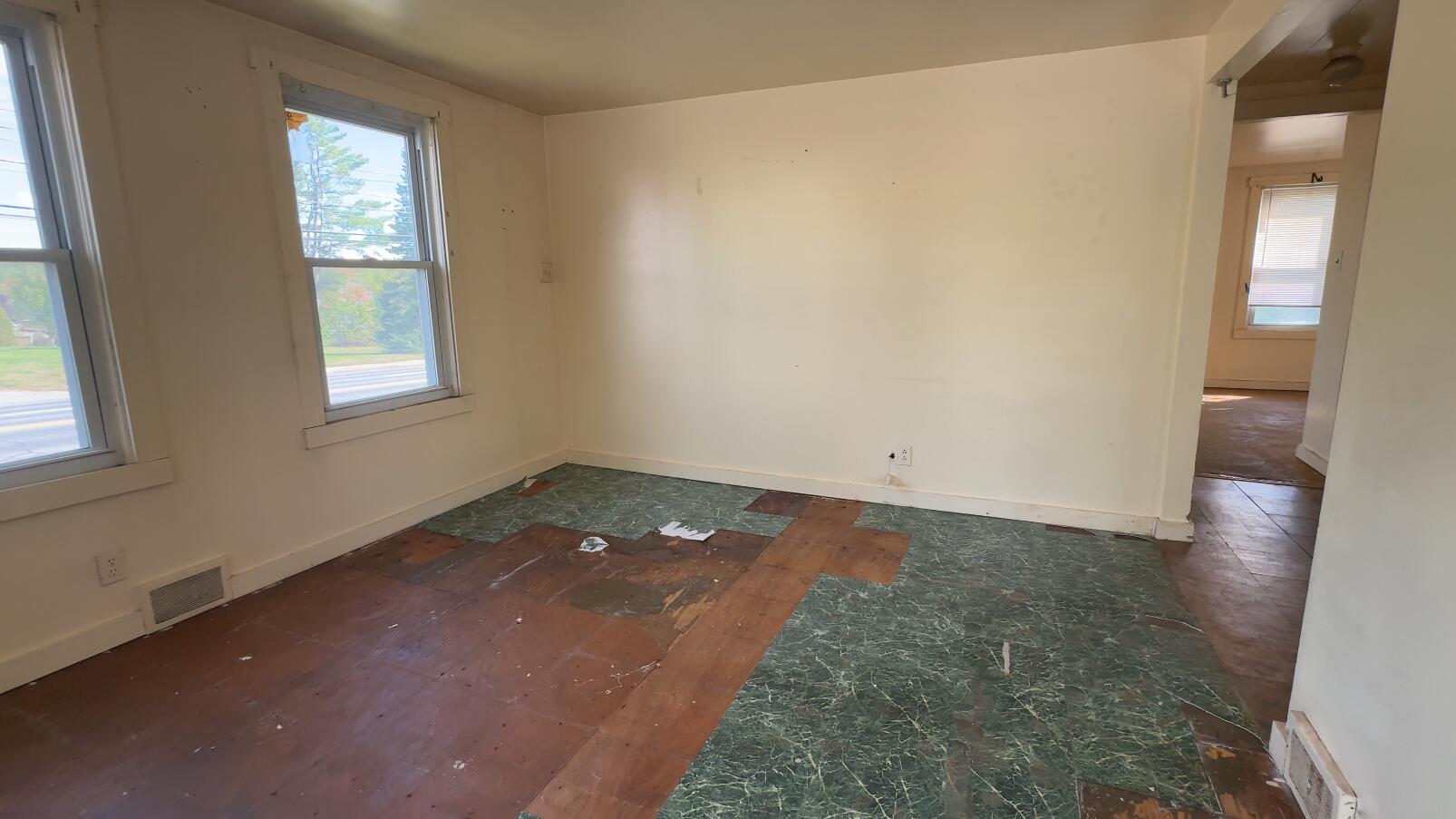 947 Sabattus Street Lewiston ME 04240