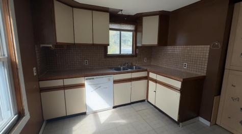 947 Sabattus Street Lewiston ME 04240