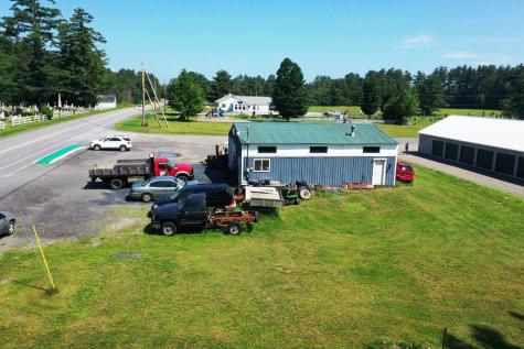 129 Main Road Abbot ME 04406