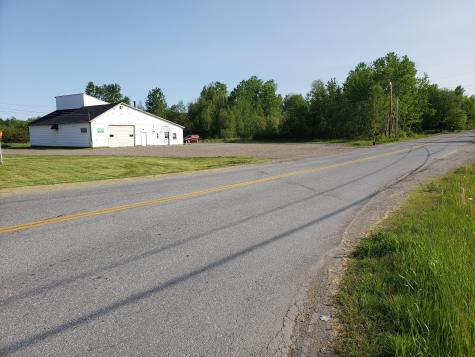 6 Mccarty Road Glenburn ME 04401
