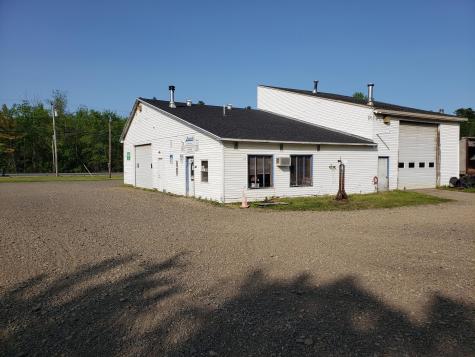 6 Mccarty Road Glenburn ME 04401
