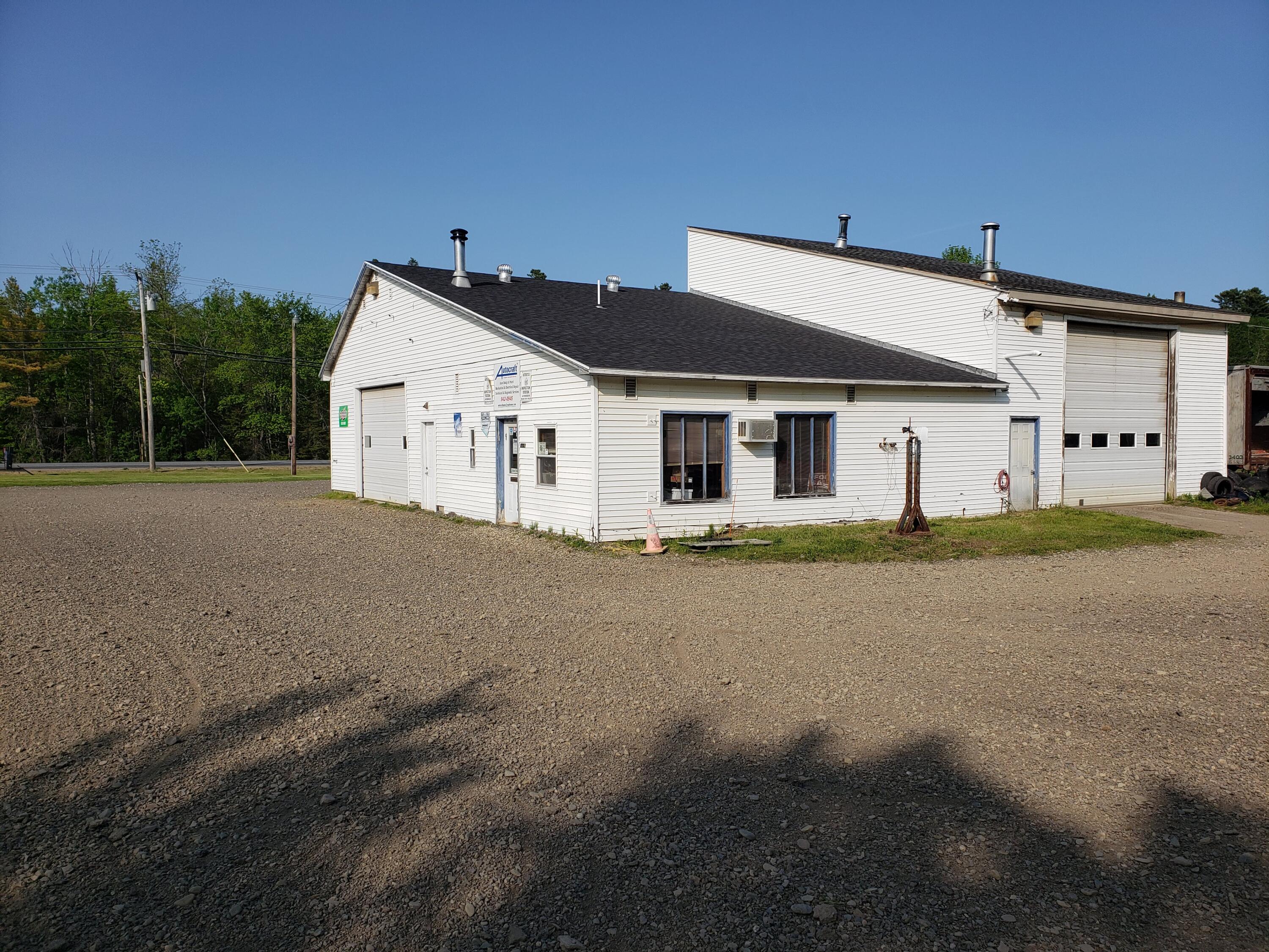 6 Mccarty Road Glenburn ME 04401