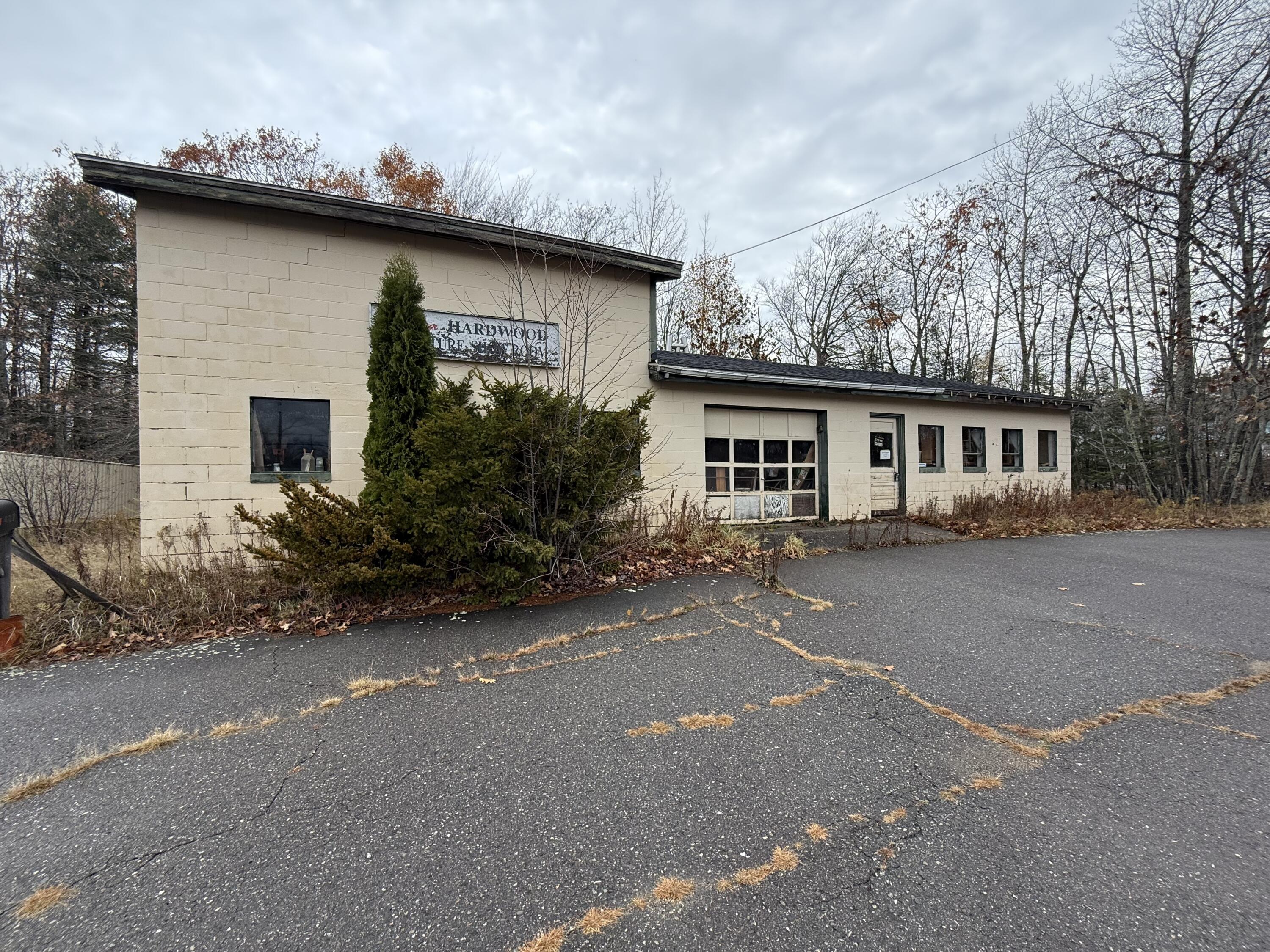 407 West Street Rockport ME 04856