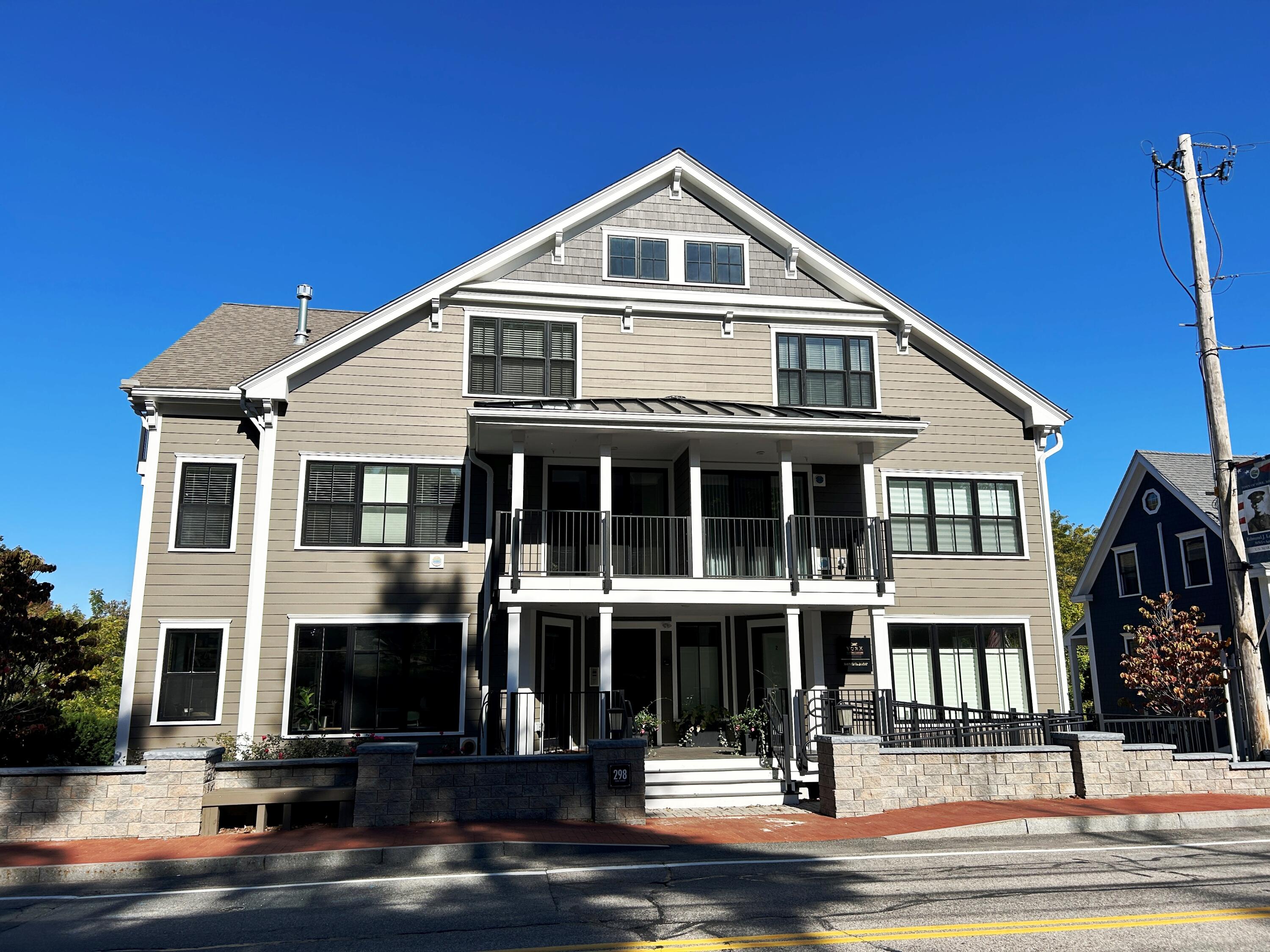 298 York Street York ME 03909