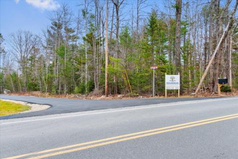 27 Puddleglum Way Ellsworth ME 04605