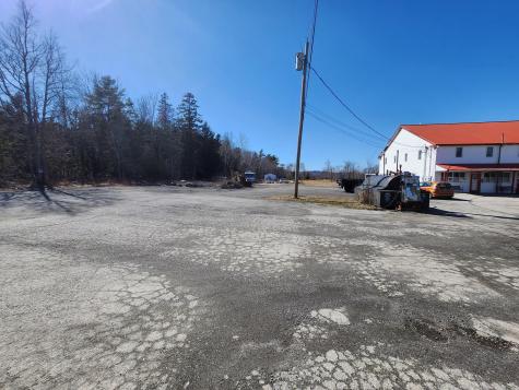 87 U.s. Highway 1 Verona Island ME 04416