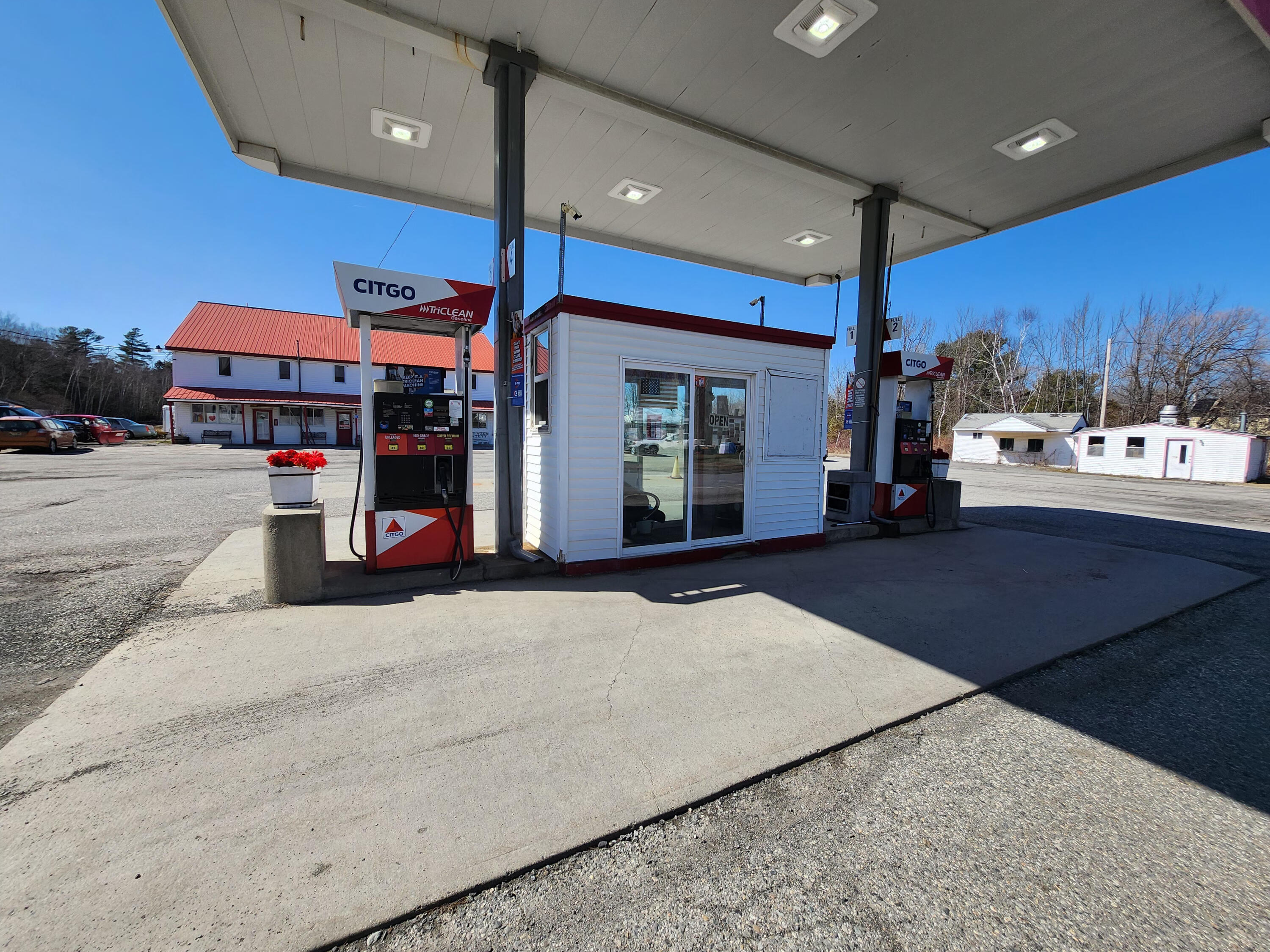 87 U.s. Highway 1 Verona Island ME 04416